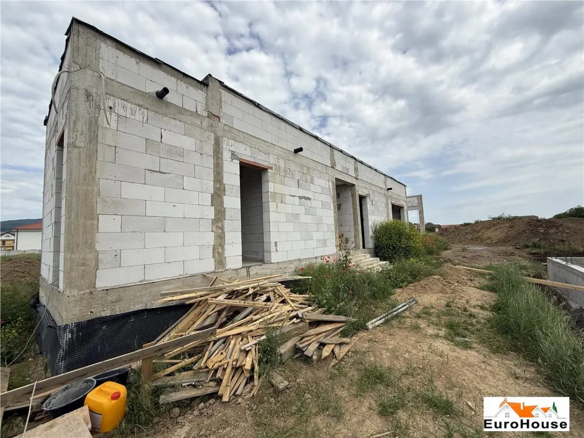 Casa De Vanzare In Alba Iulia , Zona Cetate - foto 4