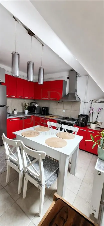LIPOVEI - DECOMANDAT - 2 CAMERE - MANSARDA - CENTRALA PROPRIE - CLIMA - foto 4