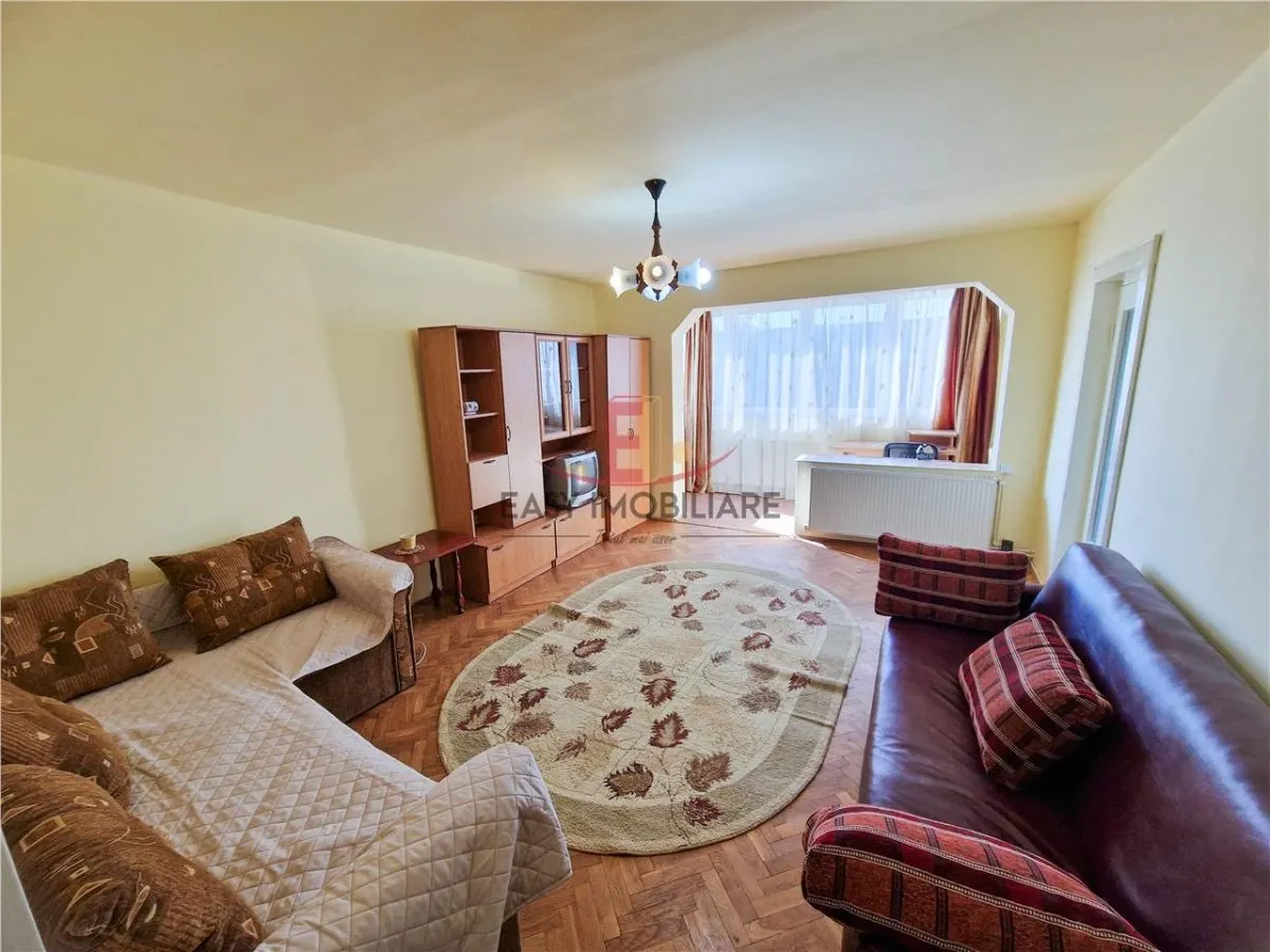 Apartament 3 camere, UMF, 2 bai,Cornisa, 2 balcoane, Targu Mures - foto 2