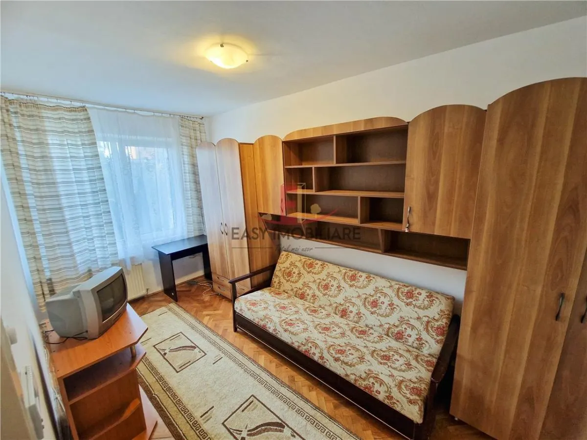 Apartament 3 camere, UMF, 2 bai,Cornisa, 2 balcoane, Targu Mures - foto 3