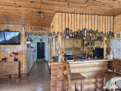 Investitie profitabila in Bucegi | Cabana turistica complet echipata - foto 9