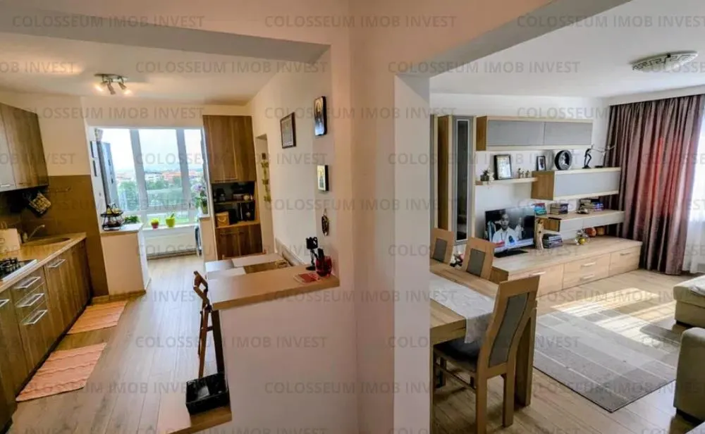 Apartament 3 camere, decomandat - zona Grivitei - foto 2