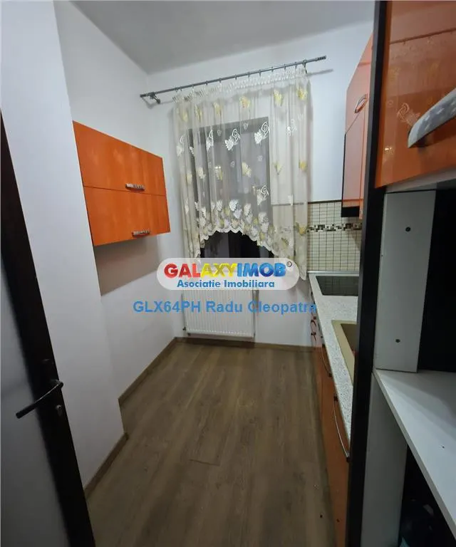 Inchiriere apartament 4 camere, Ploiesti, zona ultracentrala - foto 10