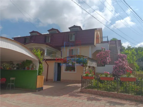 Casă 9 camere Carlig - poza 5