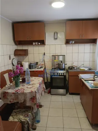 Casă 9 camere Carlig - poza 10