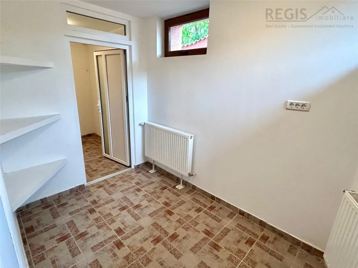 Vila de 6 camere , zona Bunloc - foto 16