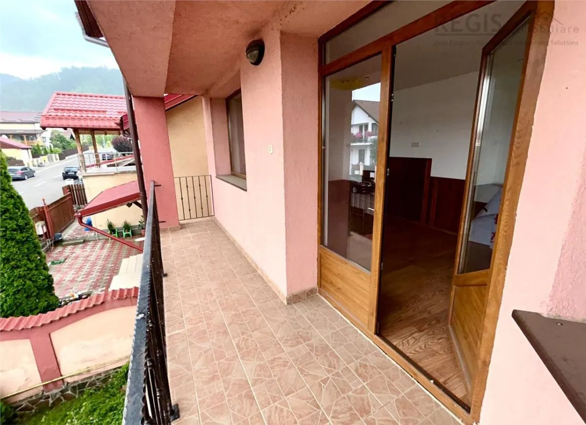 Vila de 6 camere , zona Bunloc - foto 25