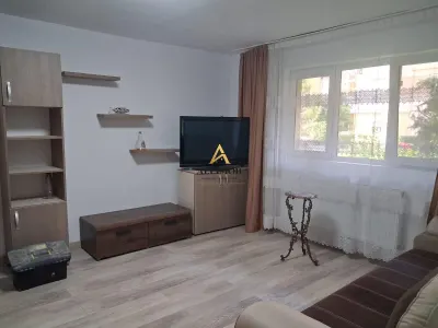 Apartament 2 camere in zona Micro 11 - foto 2