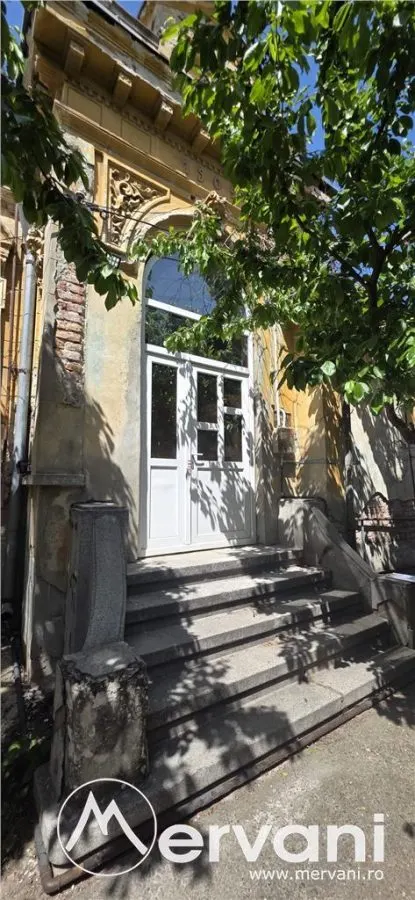Casa de vanzare in Ploiesti, zona centrala - foto 2