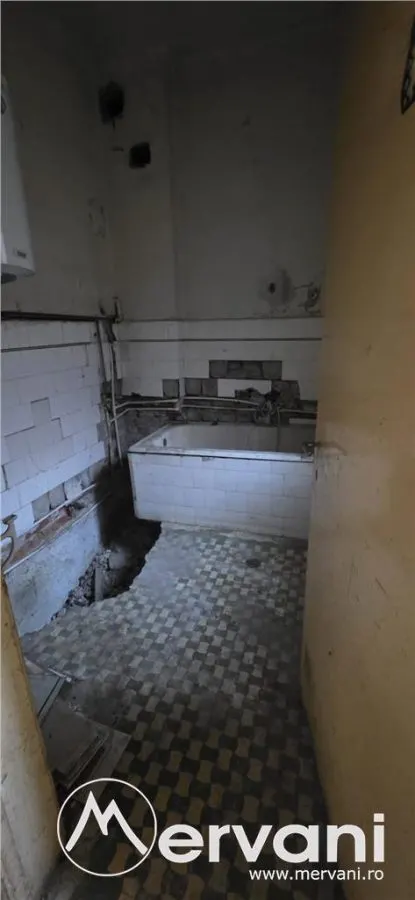 Casa de vanzare in Ploiesti, zona centrala - foto 21