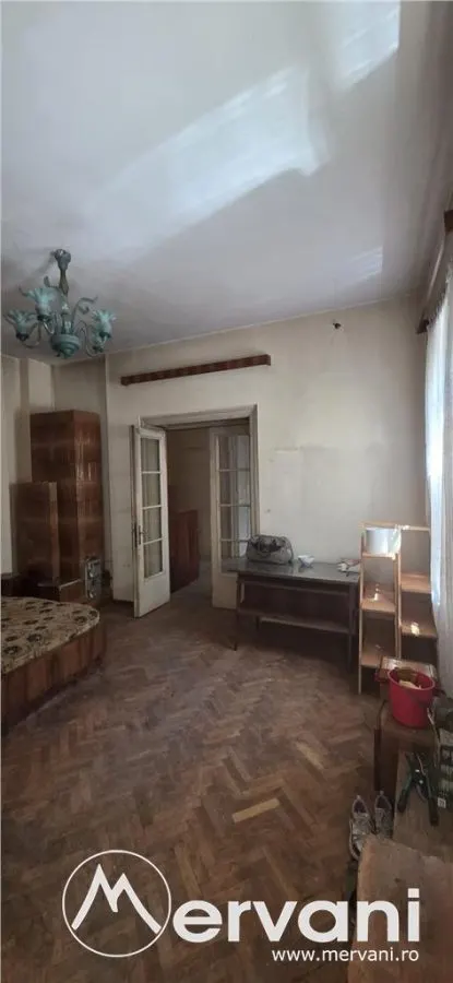 Casa de vanzare in Ploiesti, zona centrala - foto 4
