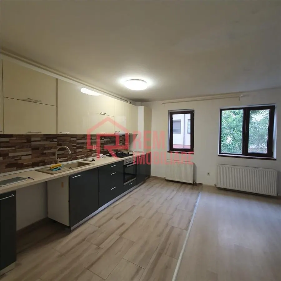 Vanzare apartament 3 camere, bloc 2019,  parter cu balcon + loc parcare, in Dobroesti, Fundeni, Sp Oncologic - foto 3