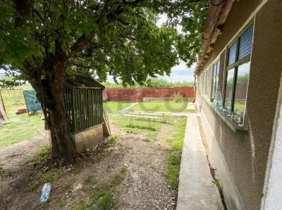 RECO Casa de vanzare cu 3014 mp teren si dublu front stradal ,Gepiu - foto 8