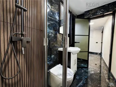 Spatiu comercial ultra finisat cu vad stradal zona Judetean - foto 9