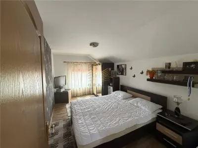 CASA DE VANZARE JELNA - foto 15