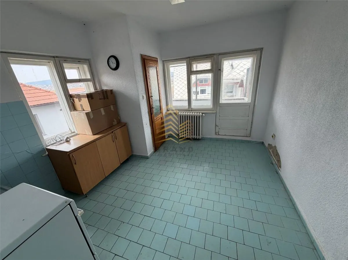 APARTAMENT 3 CAMERE | DECOMADAT | ETAJ 2 | ZONA LINISTITA - foto 8