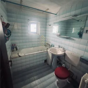 Apartament 3 camere decomandat de vanzare - foto 8