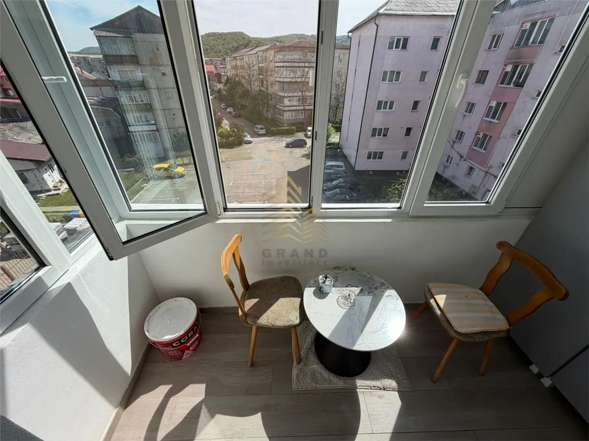 APARTAMENT 3 CAMERE | DECOMANDAT | 84 MPU - foto 7