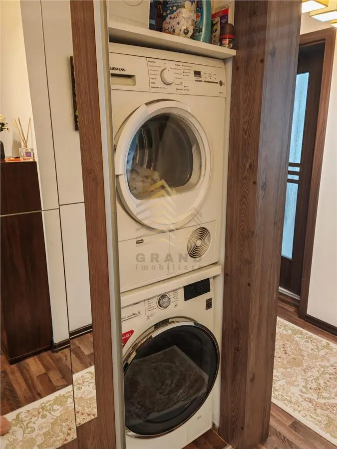 SE VINDE APARTAMENT SUBCETATE - foto 14