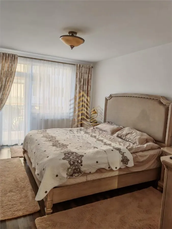 SE VINDE APARTAMENT SUBCETATE - foto 9