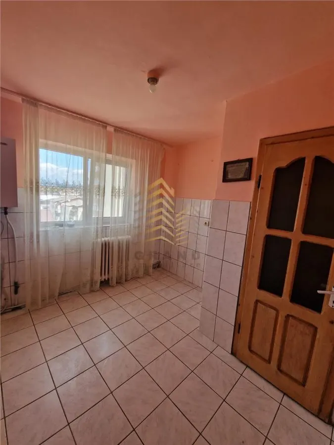 Apartament 2 camere decomandat 55 mpu | Nasaudului - foto 2