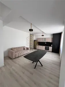 APARTAMENT DE INCHIRIAT CAMPEADOR - Bistrita