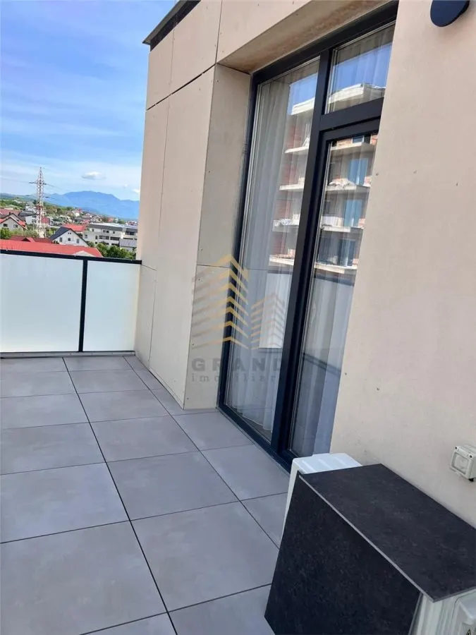 APARTAMENT DE INCHIRIAT CAMPEADOR - foto 11