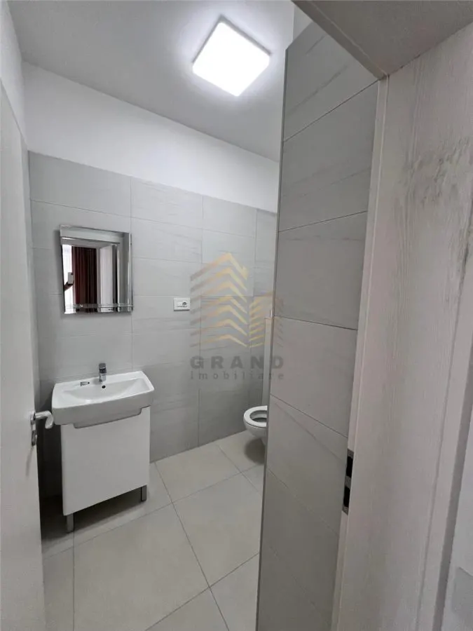 APARTAMENT DE INCHIRIAT CAMPEADOR - foto 8