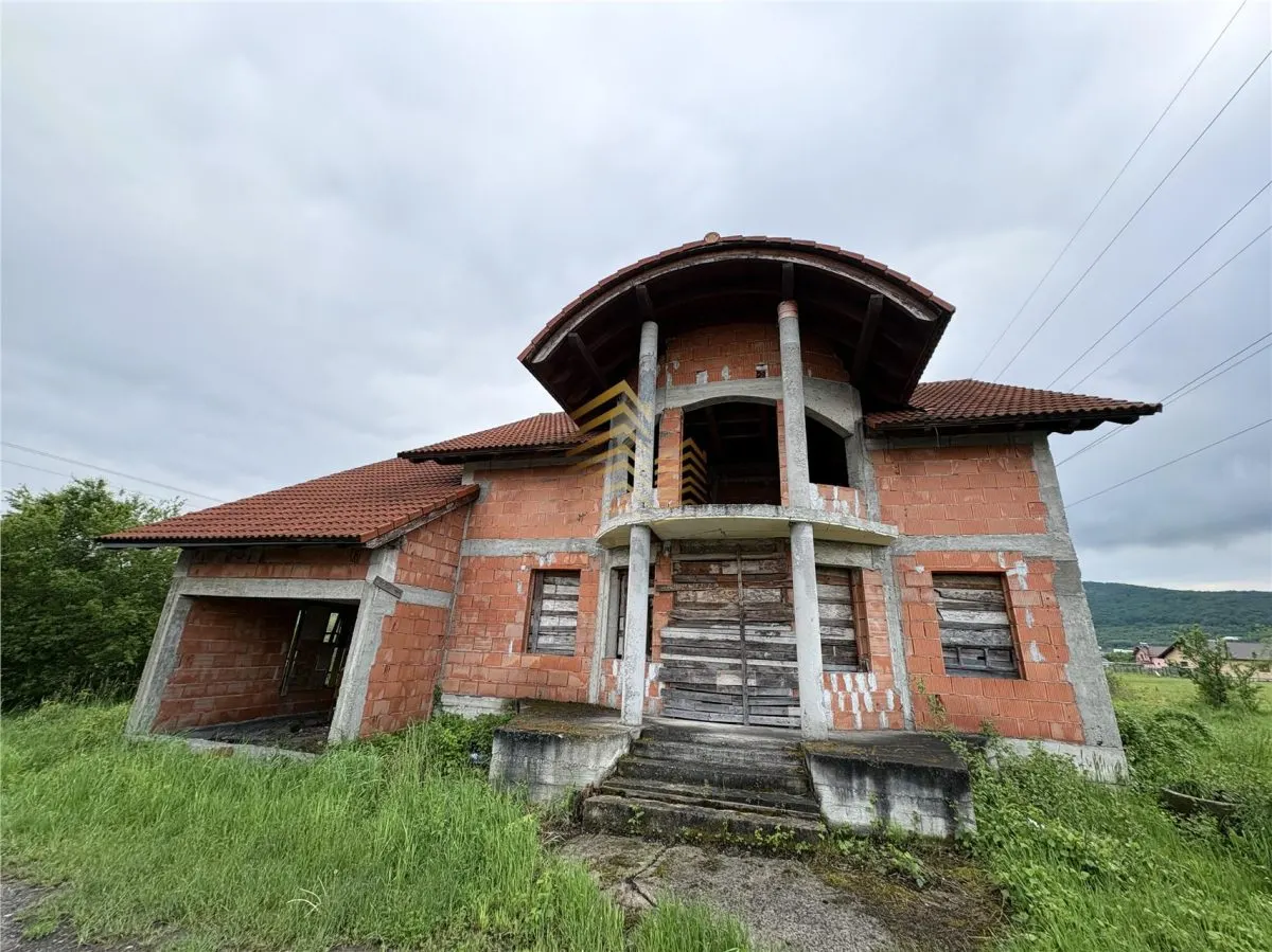 CASA LA ROSU | VIISOARA - foto 1