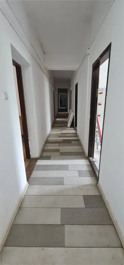 Cazare muncitori garsoniere/apartamente la curte in Vladimirescu - foto 3