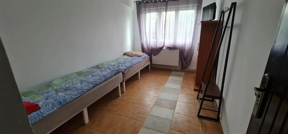 Cazare muncitori garsoniere/apartamente la curte in Vladimirescu - foto 21