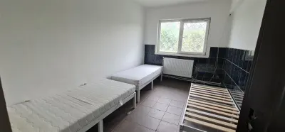 Cazare muncitori garsoniere/apartamente la curte in Vladimirescu - foto 25