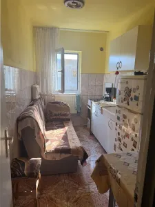 BLASCOVICI - APARTAMENT 1 CAMERA - mobilat, utilat, decomandat - foto 3