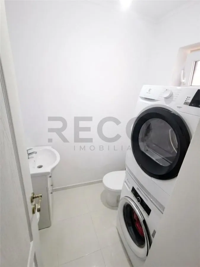 RECO Proprietate cu 2 case in Osorhei intr-o zona cu case noi. - foto 12