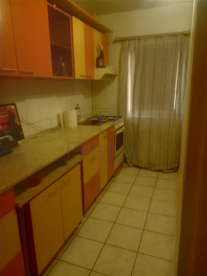 SAGULUI- APARTAMENT 1 CAMERA - mobilat, utilat - foto 5