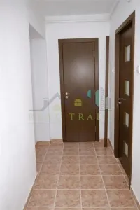Apartament 2 camere decomandat etaj intermediar Grivitei - foto 3