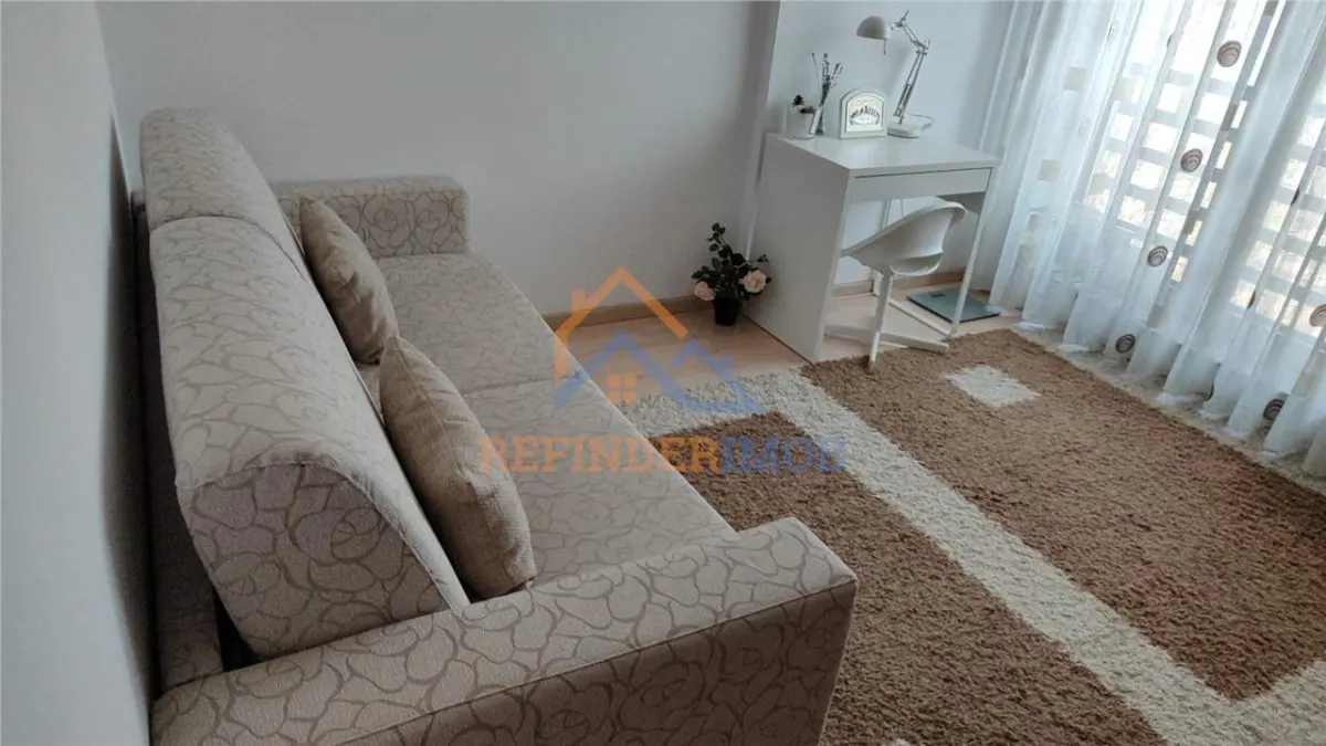 Apartament de vanzare cu 3 camere, zona Decebal - foto 6