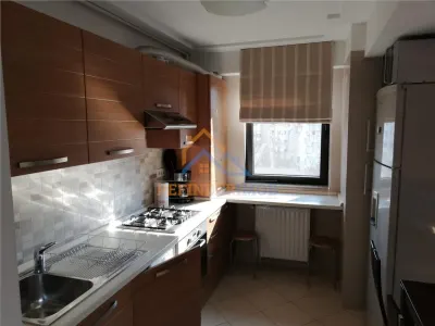 Apartament de vanzare cu 3 camere, zona Decebal - foto 8