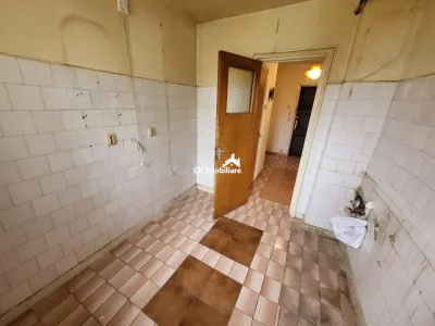 Apartament 4 camere Titan Parc - foto 3