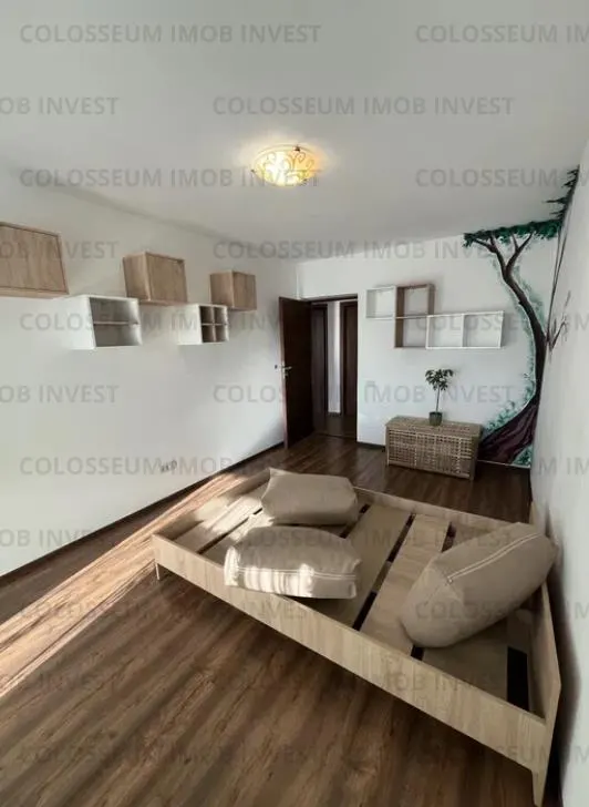 Apartament 2 camere, decomandat - zona Tractorul - foto 5