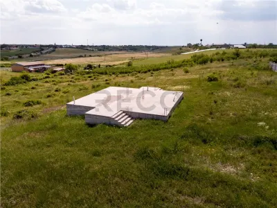 RECO Teren cu fundatie + proiect de casa localitatea Les - foto 2