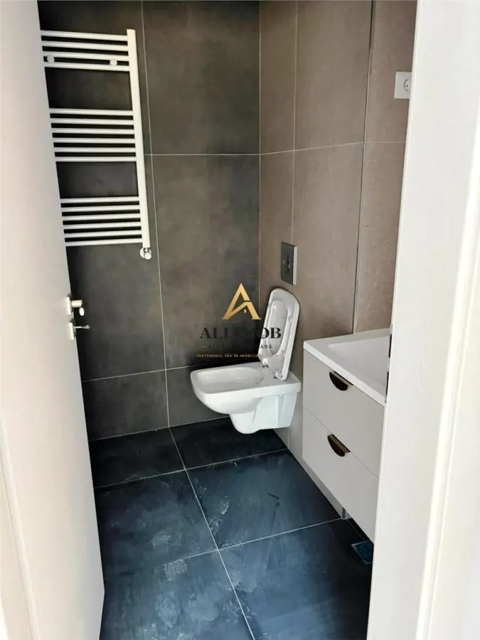 Apartament 3 camere in Ploiesti, zona Albert - foto 11