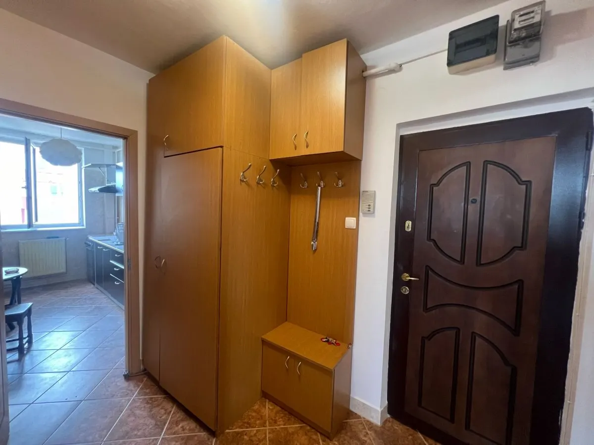 Apartament 2 camere, zona Vlahuta - foto 3