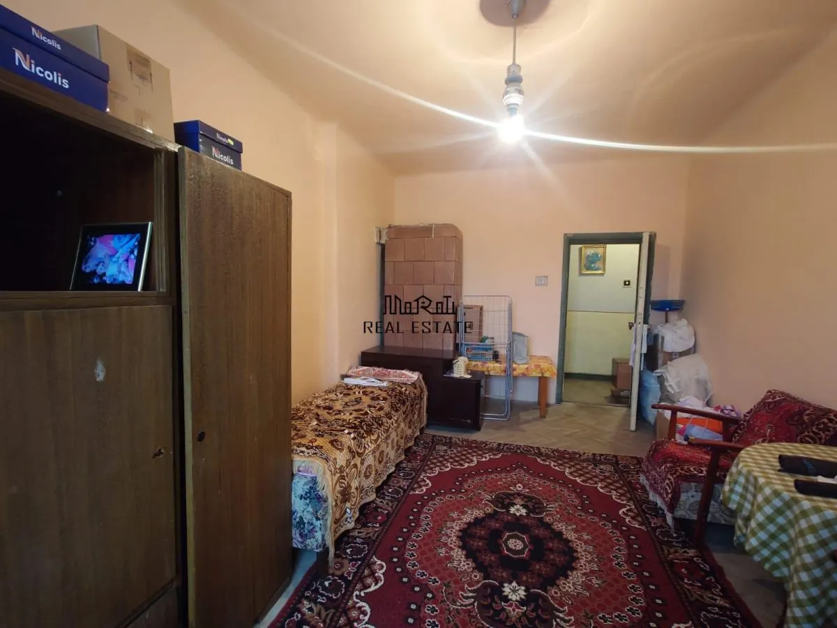 Apartament 2 camere Brad - foto 2
