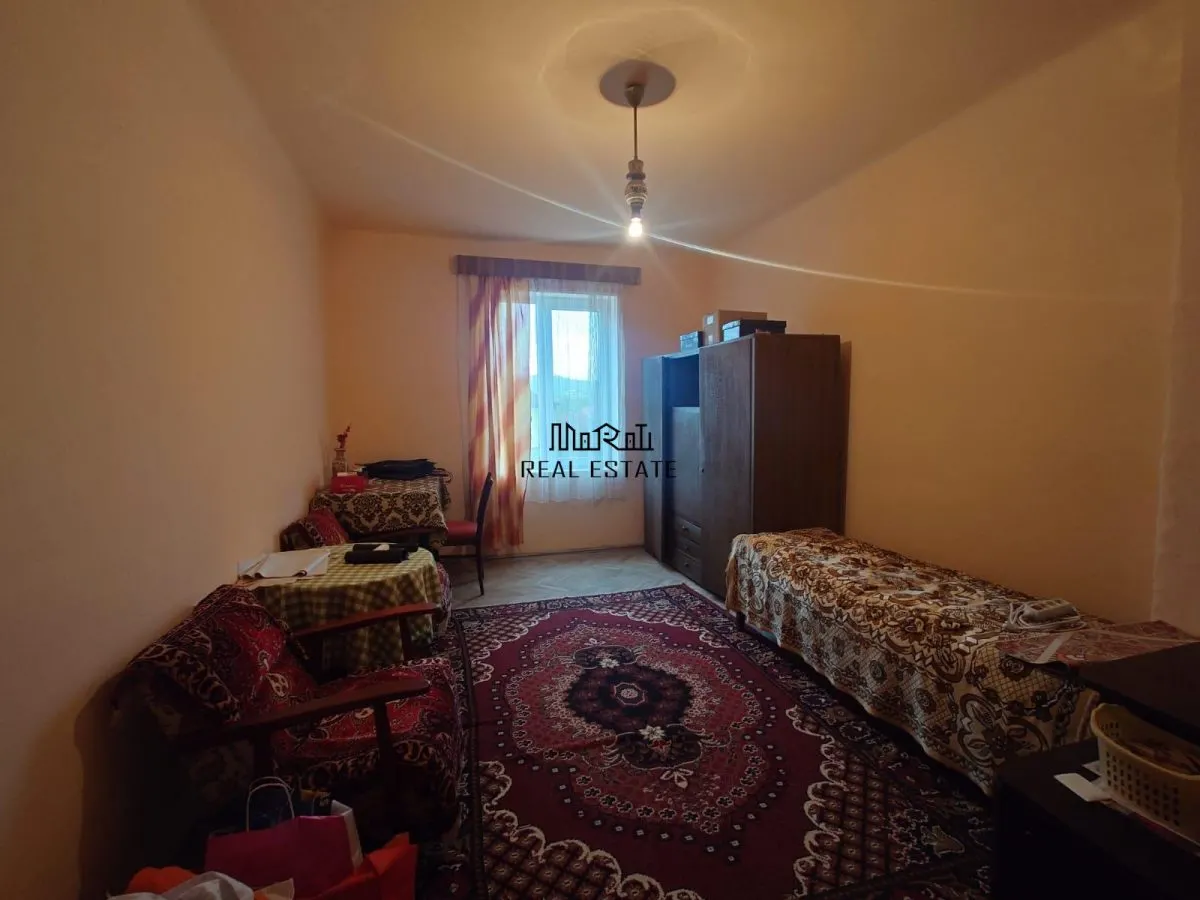 Apartament 2 camere Brad - foto 8