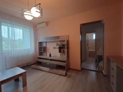 Apartament 3 camere Brad - Brad