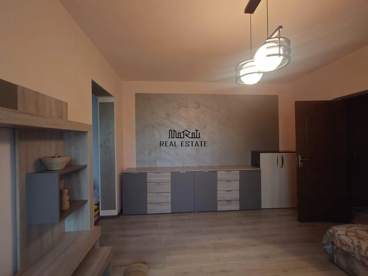 Apartament 3 camere Brad - foto 2