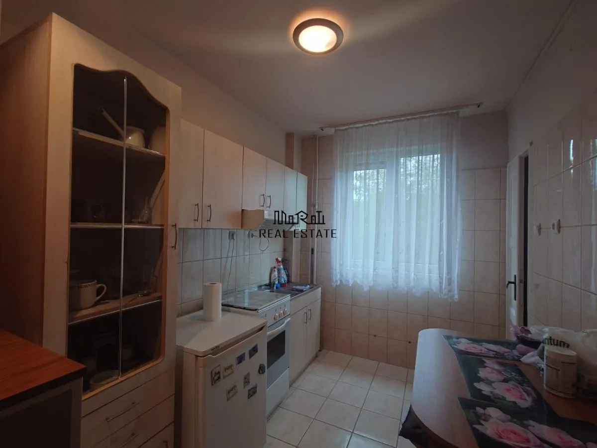 Apartament 3 camere Brad - foto 5