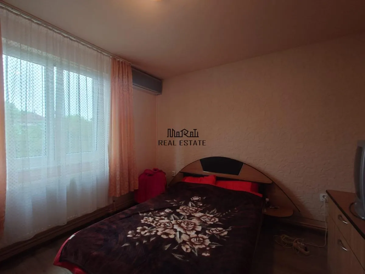 Apartament 3 camere Brad - foto 9