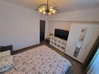 Inchiriere Apartament  2 camere zona  Republicii - foto 4